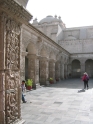 I just couldn't get enough of this plaza and these arches